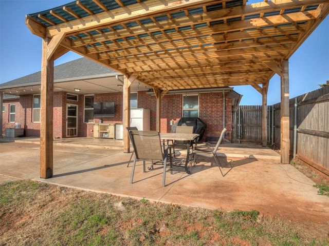 600 Grigsby Street, Newcastle, OK 73065