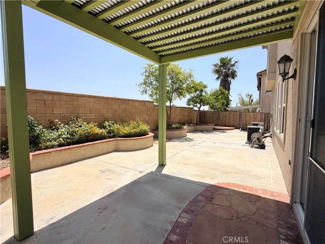 1884 Pinnacle Way, Upland, CA 91784