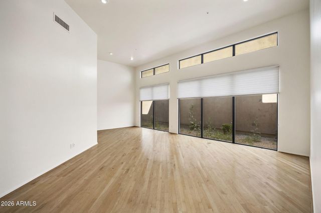 8352 E LAS ESTANCIAS Street, Scottsdale, AZ 85250