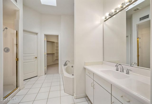 8352 E LAS ESTANCIAS Street, Scottsdale, AZ 85250