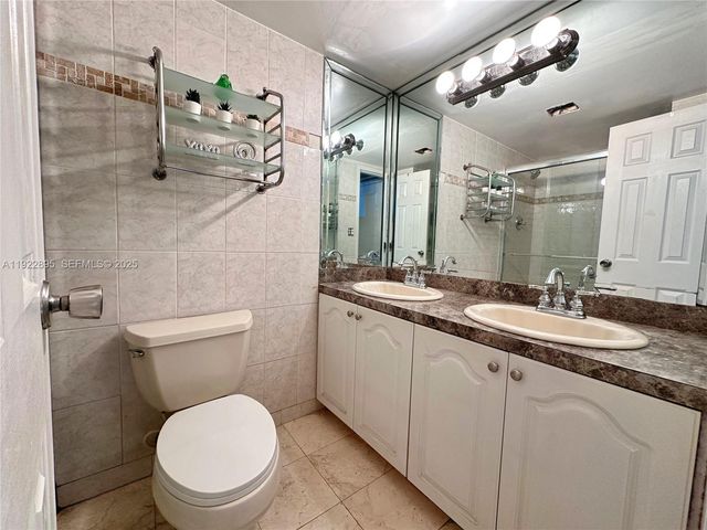 301 174th St 2201, Sunny Isles Beach, FL 33160