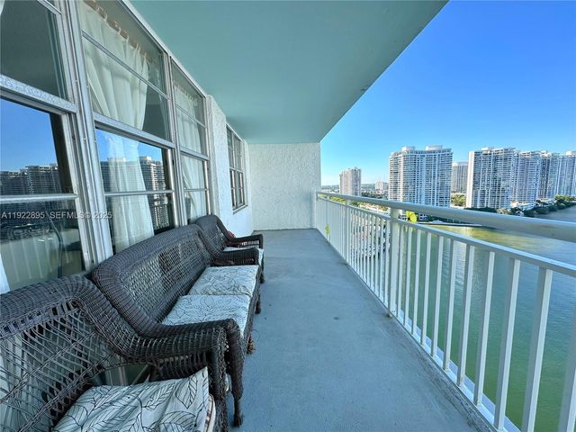 301 174th St 2201, Sunny Isles Beach, FL 33160