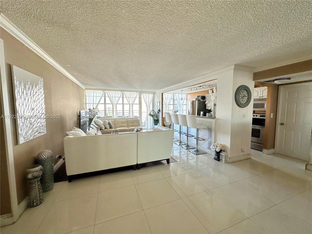 301 174th St 2201, Sunny Isles Beach, FL 33160