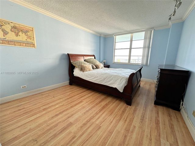 301 174th St 2201, Sunny Isles Beach, FL 33160