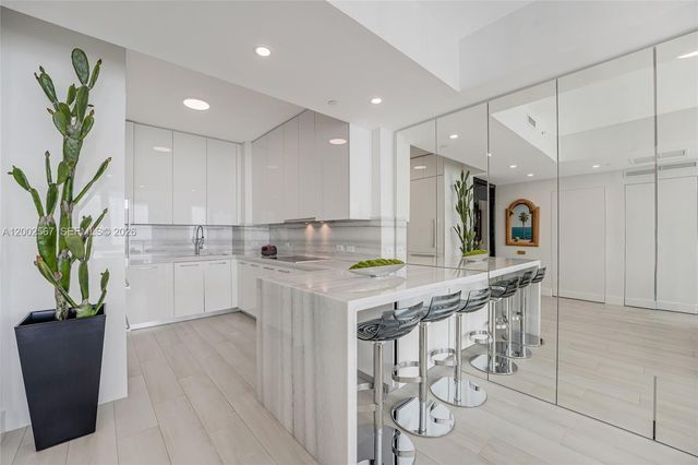 2900 NE 7th Ave 4003, Miami, FL 33137