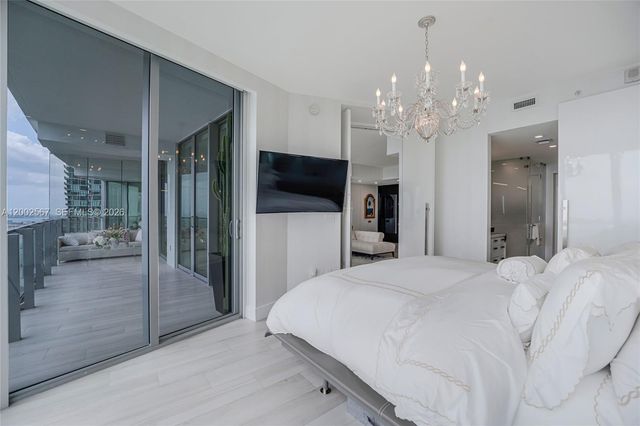 2900 NE 7th Ave 4003, Miami, FL 33137