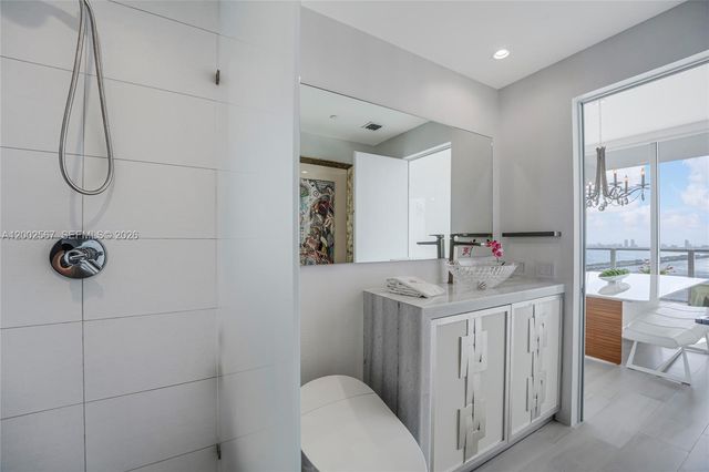 2900 NE 7th Ave 4003, Miami, FL 33137