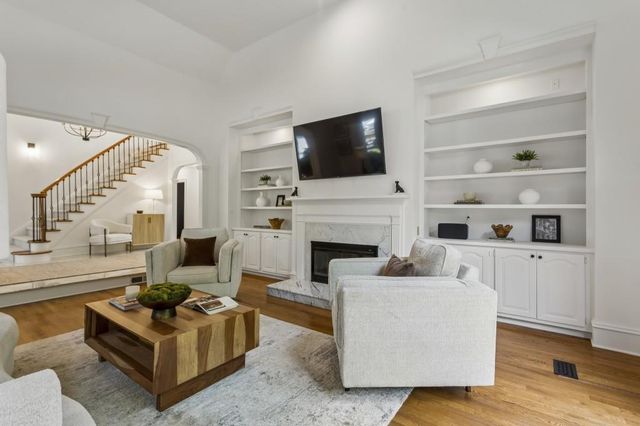 4223 Wieuca Overlook NE, Atlanta, GA 30342
