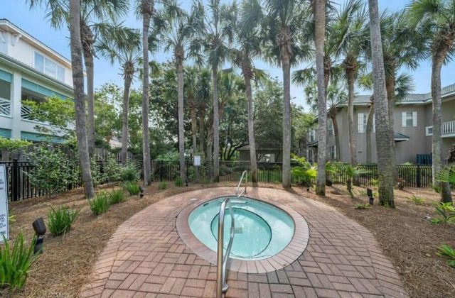4637 Sunset Pointe, Destin, FL 32541