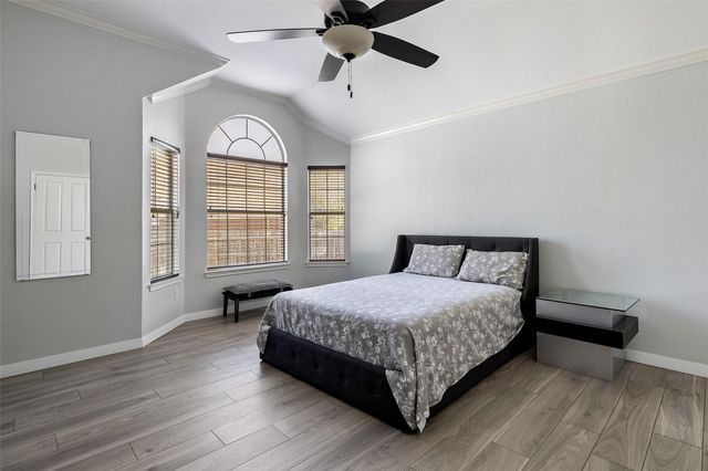 500 Settlers Valley DR, Pflugerville, TX 78660