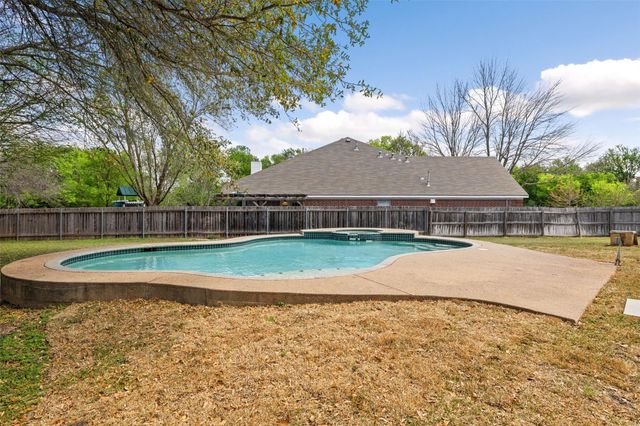 500 Settlers Valley DR, Pflugerville, TX 78660