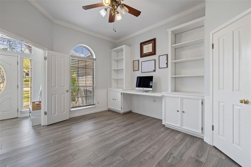 500 Settlers Valley DR, Pflugerville, TX 78660