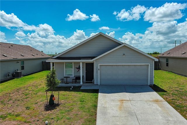 3225 El Dorado Dr, Robstown, TX 78380