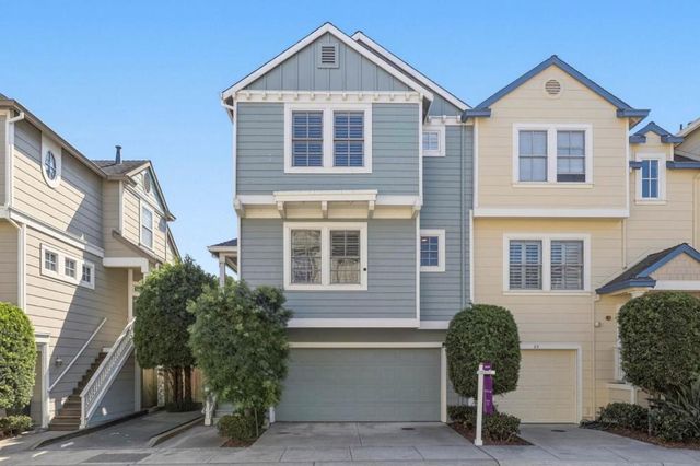 24 Creekside Lane, San Mateo, CA 94401