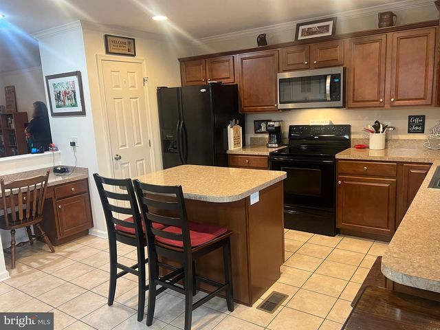 8851 HILLSIDE WAY, Waynesboro, PA 17268