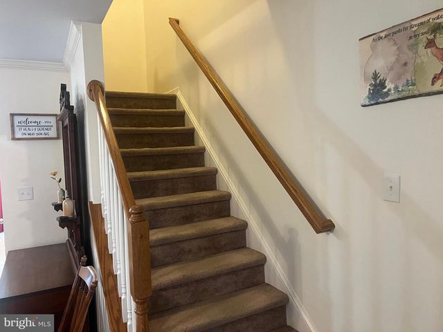 8851 HILLSIDE WAY, Waynesboro, PA 17268