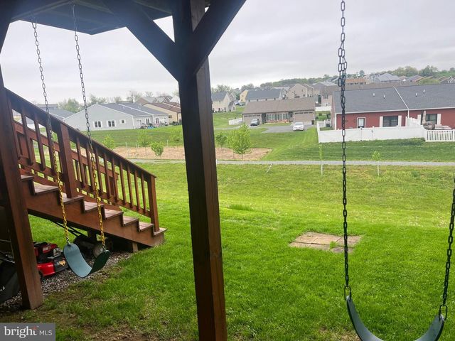 8851 HILLSIDE WAY, Waynesboro, PA 17268