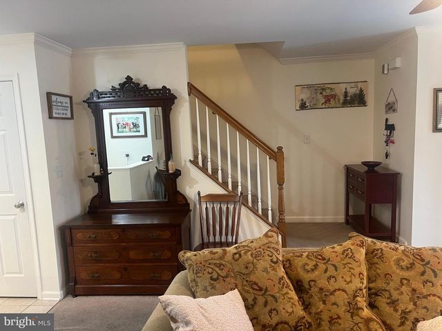 8851 HILLSIDE WAY, Waynesboro, PA 17268