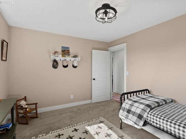33625 Se LUSTED Rd, Gresham, OR 97080