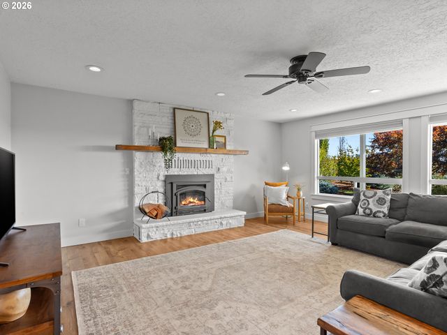 33625 Se LUSTED Rd, Gresham, OR 97080