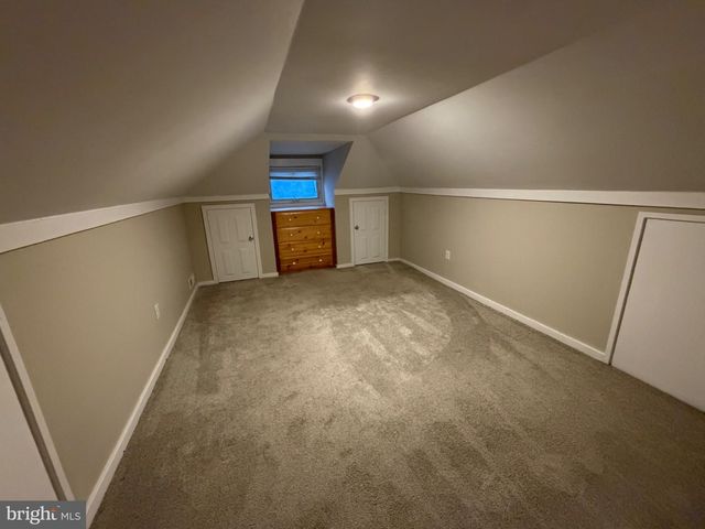 704 N LENOLA RD, Moorestown, NJ 08057