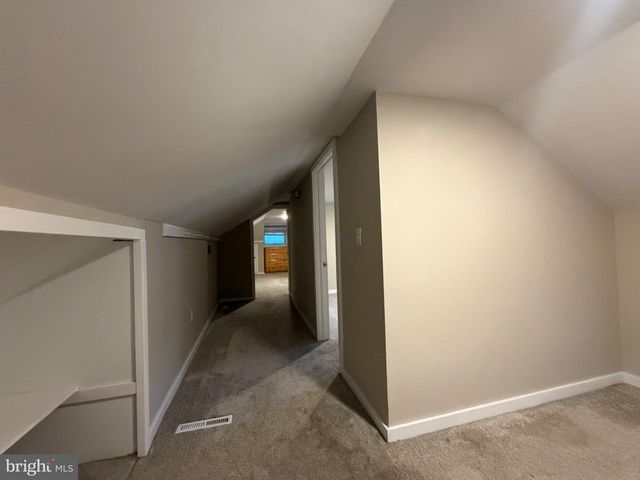 704 N LENOLA RD, Moorestown, NJ 08057