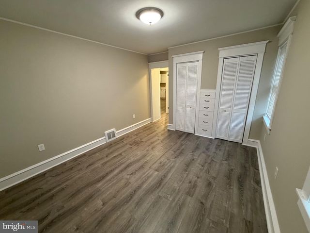 704 N LENOLA RD, Moorestown, NJ 08057
