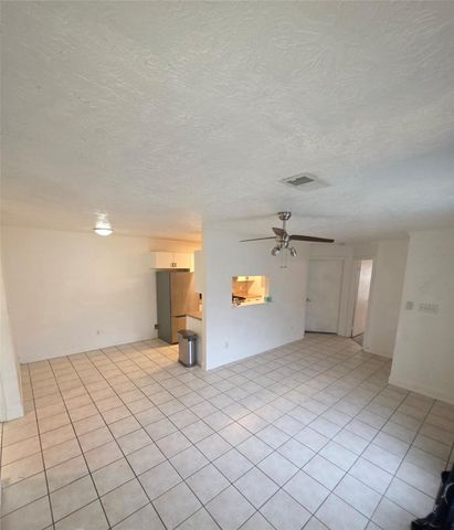 5335 Cherie Crest Court, Houston, TX 77088