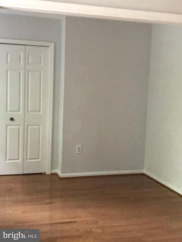 991 FARM HAVEN DR, Rockville, MD 20852