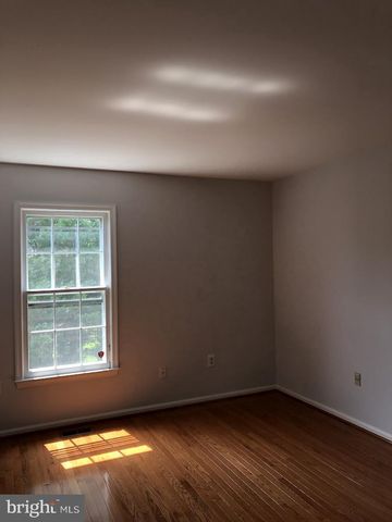 991 FARM HAVEN DR, Rockville, MD 20852