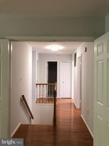991 FARM HAVEN DR, Rockville, MD 20852