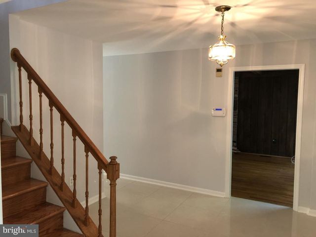 991 FARM HAVEN DR, Rockville, MD 20852