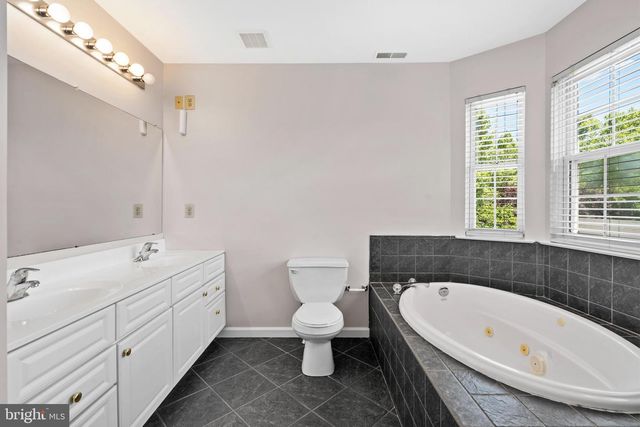 3 RIGHTER ST, Conshohocken, PA 19428