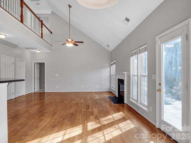 11627 Knightsdale Drive, Charlotte, NC 28277