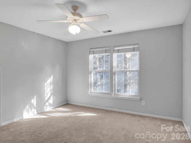 11627 Knightsdale Drive, Charlotte, NC 28277