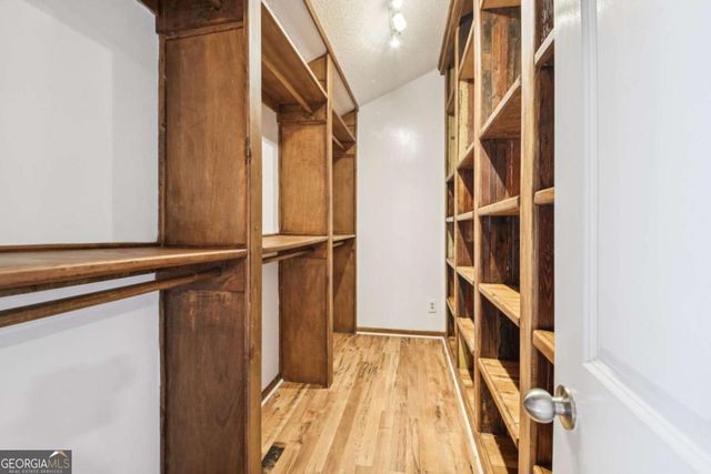 9485 Martin Road, Roswell, GA 30076