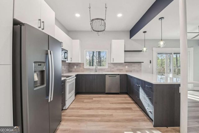 9485 Martin Road, Roswell, GA 30076