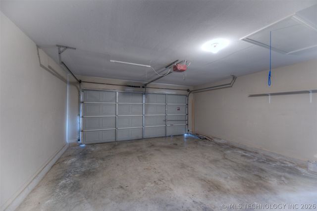 211 W Utica Place, Broken Arrow, OK 74011