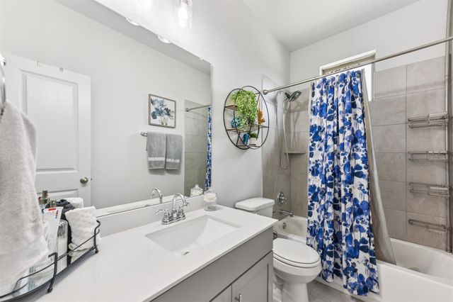 2500 Forest Creek DR 302, Round Rock, TX 78665