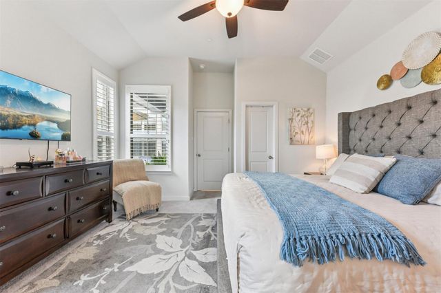 2500 Forest Creek DR 302, Round Rock, TX 78665