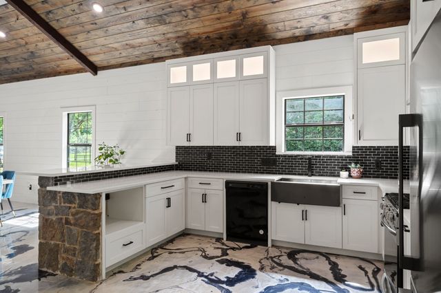 3808 Silver Street, Greenville, TX 75401
