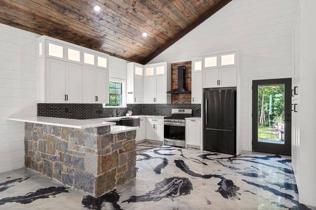 3808 Silver Street, Greenville, TX 75401