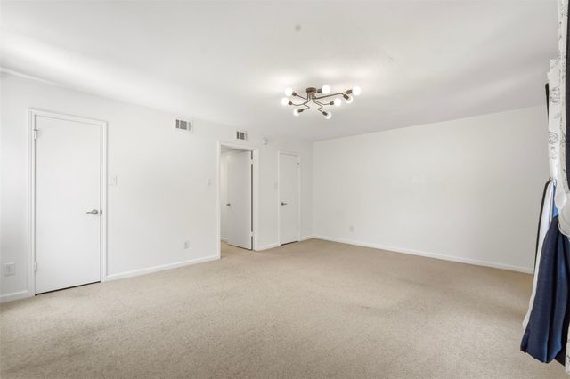 450 N Post Oak Lane, Houston, TX 77024