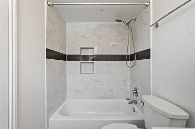 450 N Post Oak Lane, Houston, TX 77024