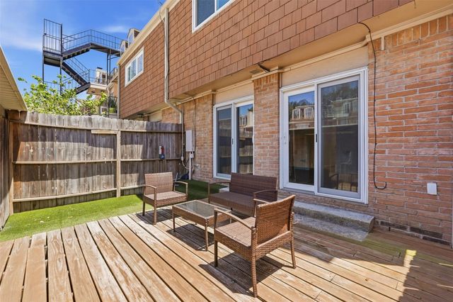 450 N Post Oak Lane, Houston, TX 77024