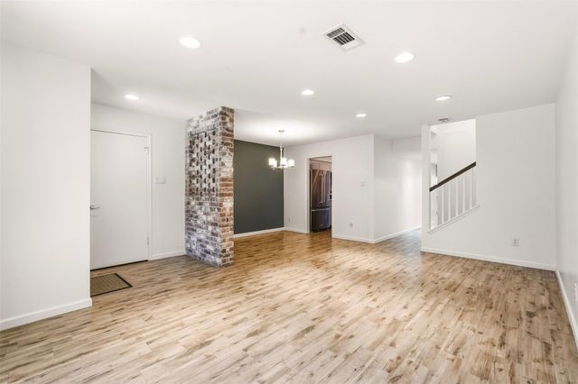 450 N Post Oak Lane, Houston, TX 77024