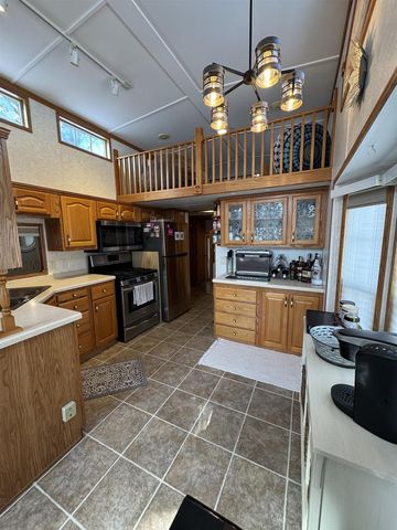 474 Westview Court, Edgerton, WI 53534