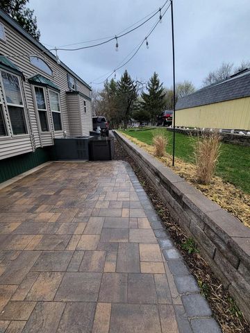 474 Westview Court, Edgerton, WI 53534