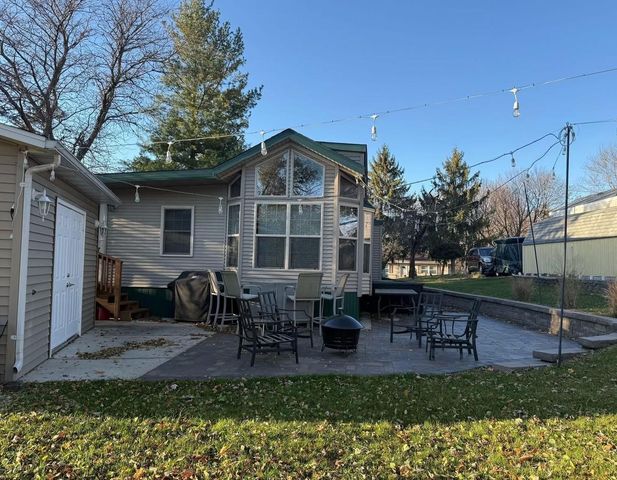 474 Westview Court, Edgerton, WI 53534