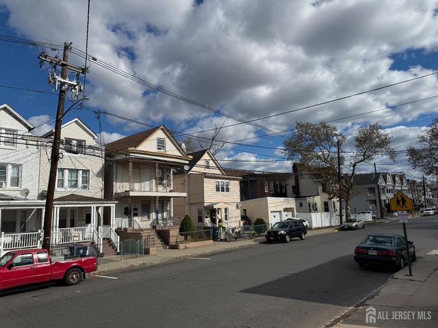 185 Lewis Street, Perth Amboy, NJ 08861